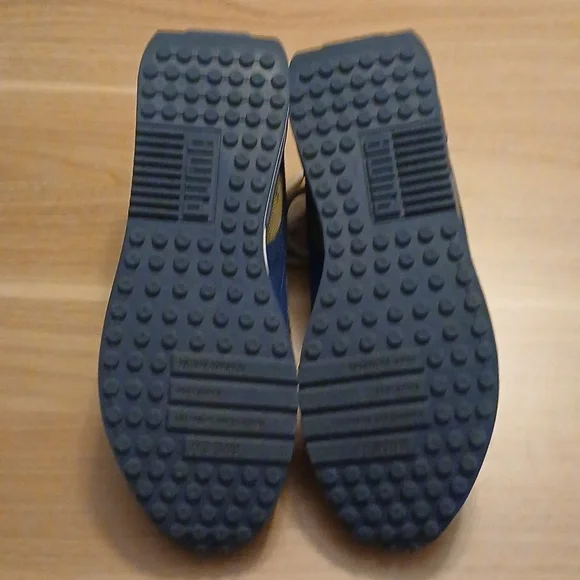 Puma x Helly Hansen Rider Sneakers in Size 10 - Picture 6 of 12